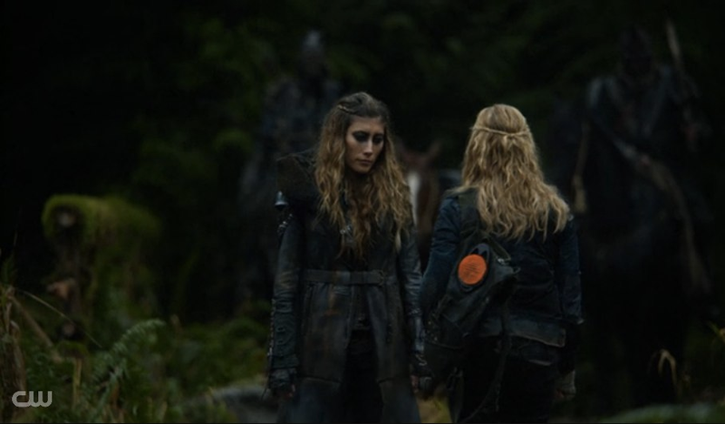 Illustration for article titled Everyone On The 100 Makes Terrible Decisions, But It Makes For Good TV
